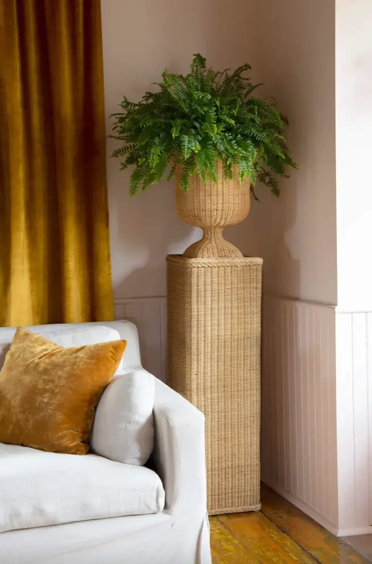 Fitrit Rattan Urn Planter & Pedestal Stand Option