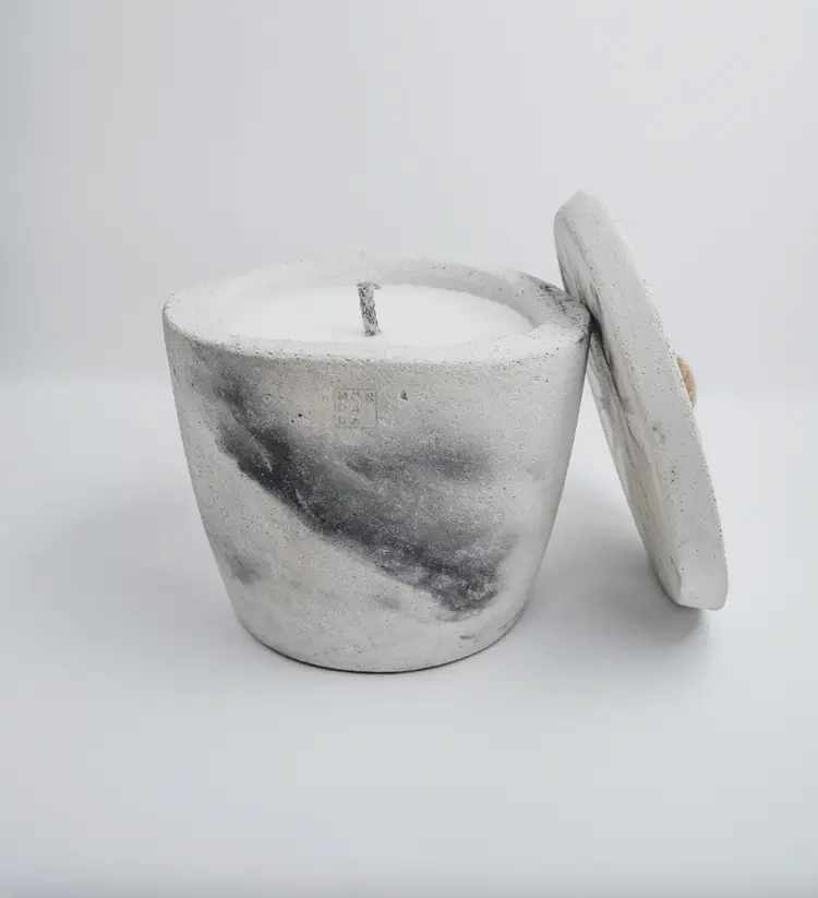 Outdoor Neutral Candle Large with Lid