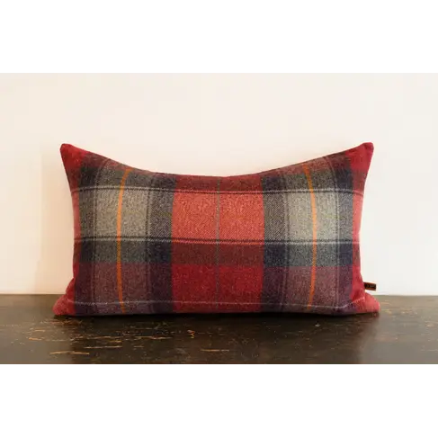 Buxley Wool Pillow