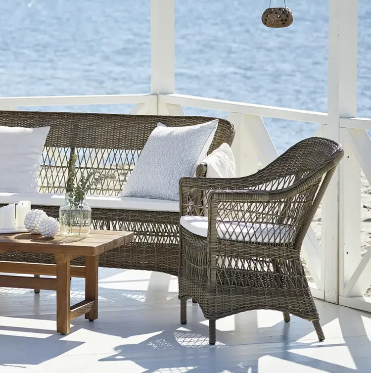 Charlot Outdoor Chair