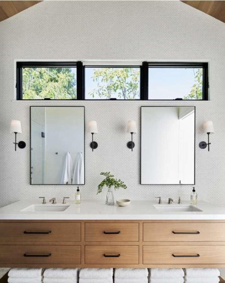 Bryant Glass Sconce