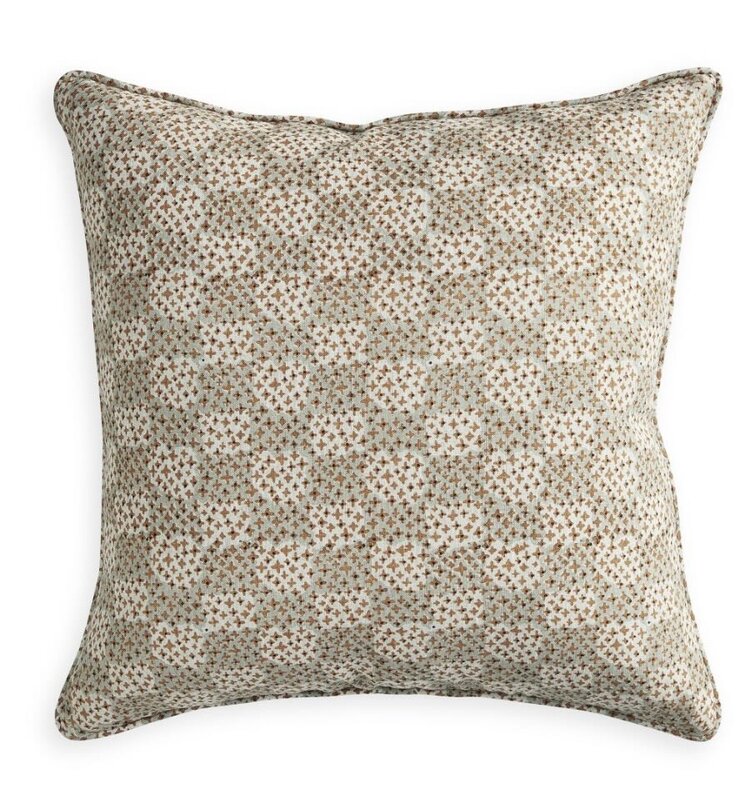 Calais Amaro Linen Cushion