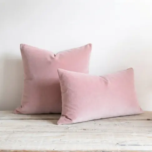 Rivoli Velvet Cushion in Dragée