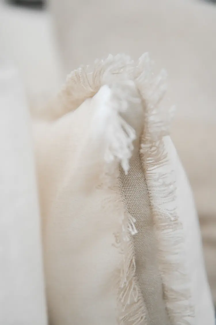 Bérengère Leroy Capri Linen Cushion in Chalk 12x20"