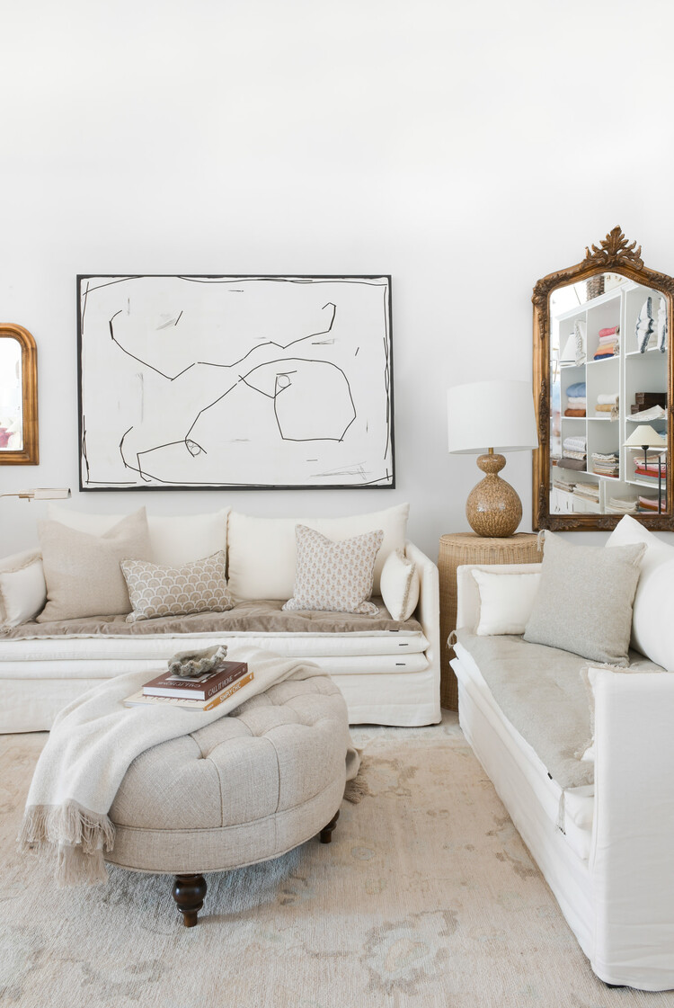 Bérengère Leroy Capri Linen Cushion in Chalk 12x20"
