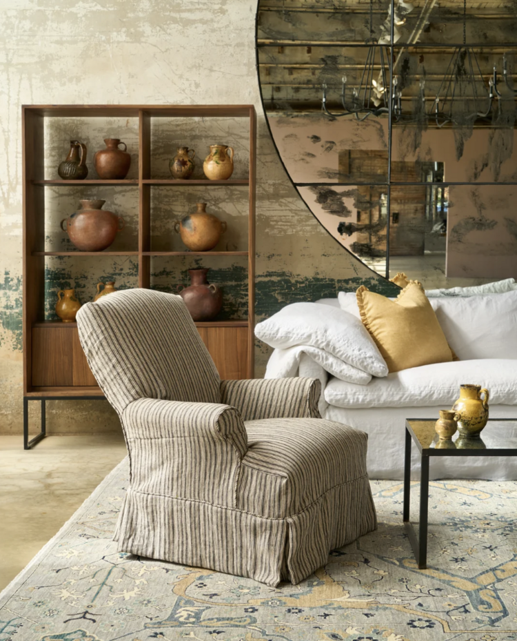 Fritillaria Chair
