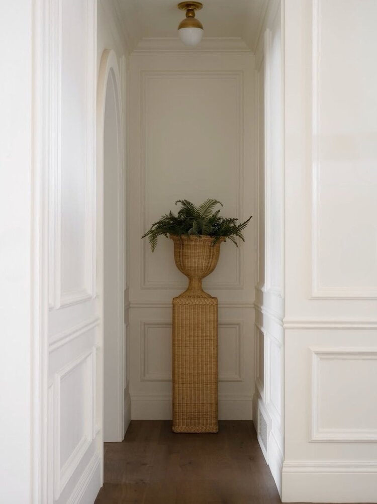 Fitrit Rattan Urn Planter & Pedestal Stand