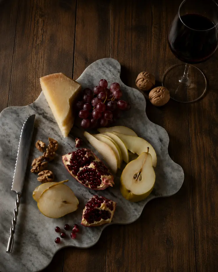 Scalloped Edge Marble Serving Board