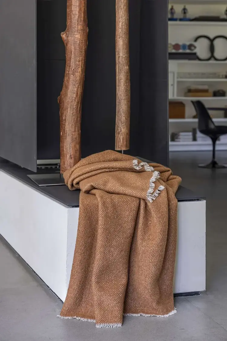 Region Cashmere Silk Throw - Italian Luxury