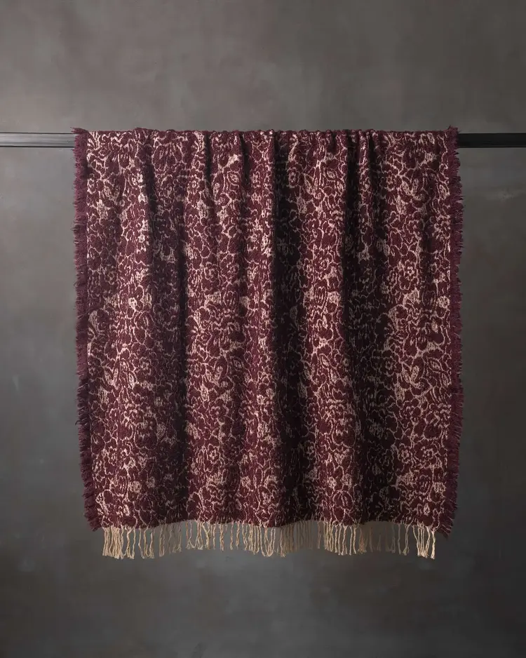 Málaga Throw Blanket