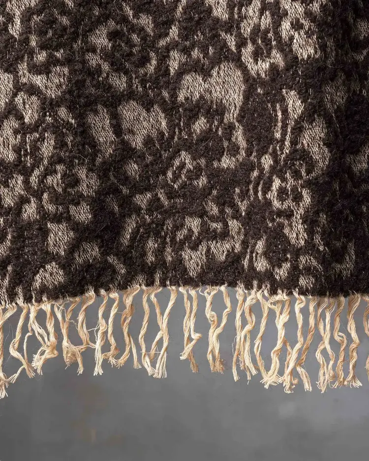 Málaga Throw Blanket