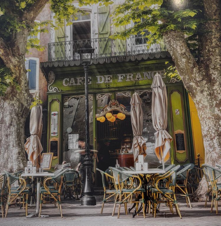 "Cafe de France" by Jurek Nems
