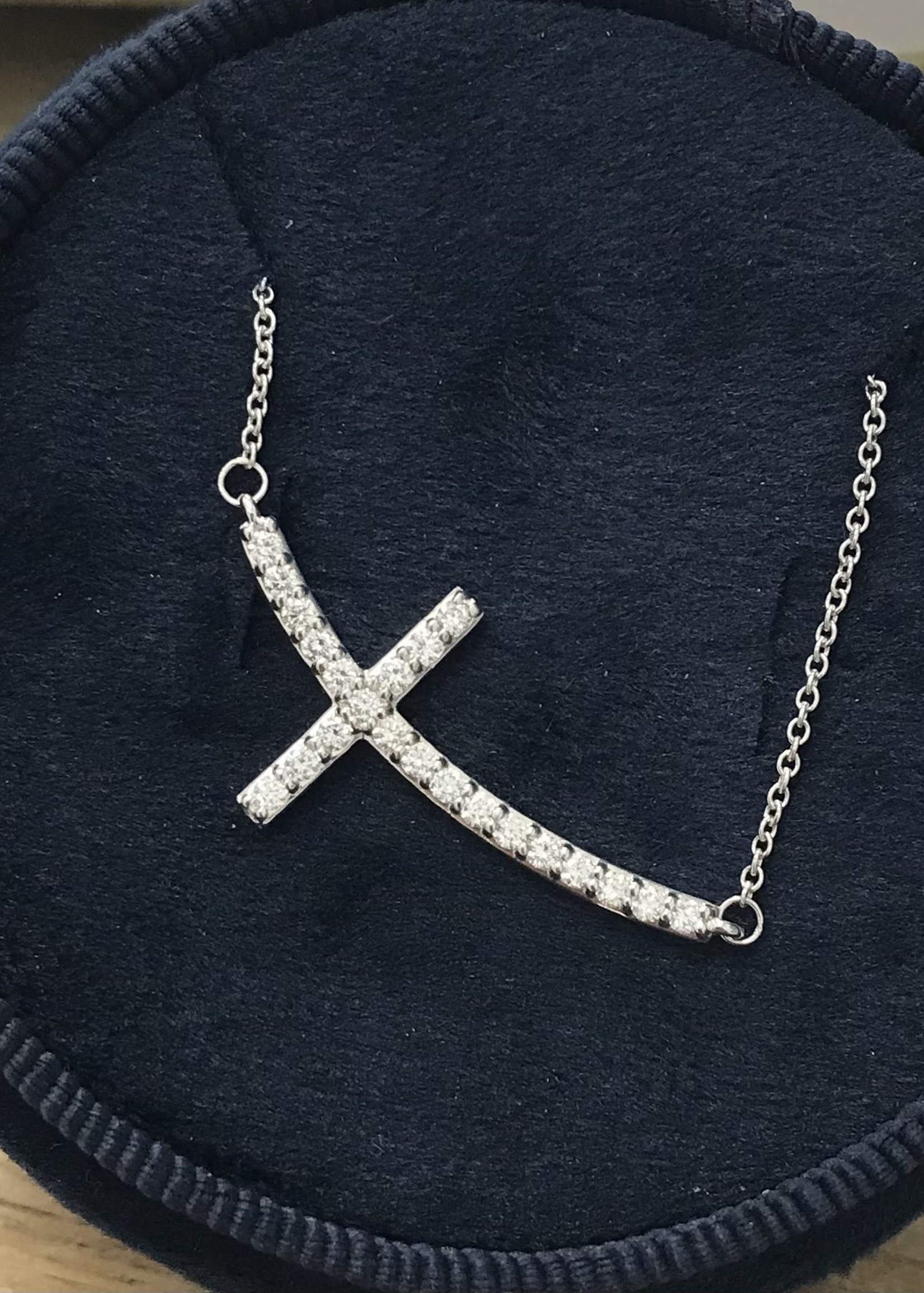 14kW .50ctw Diamond Cross Infinity style