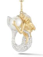 Shula NY 14kYW Diamond and Pearl Mermaid Pendant