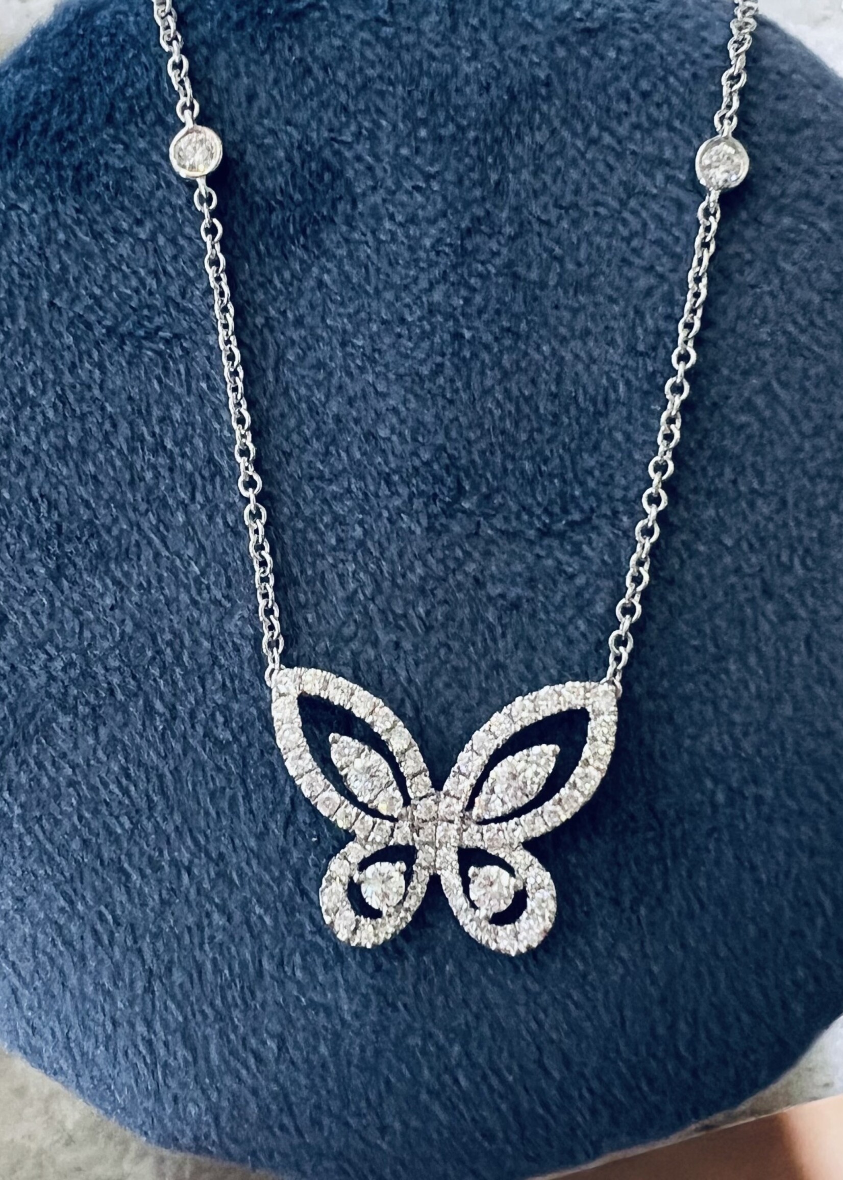 14kW .65ctw Diamond Butterfly Necklace