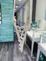 14kW  .68ctw Diamond Necklace "V" shape with scattered diamonds