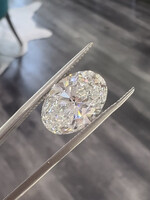 14kW 3ct LabGrown Diamond F/VS1 Marquise cut with Hidden Halo