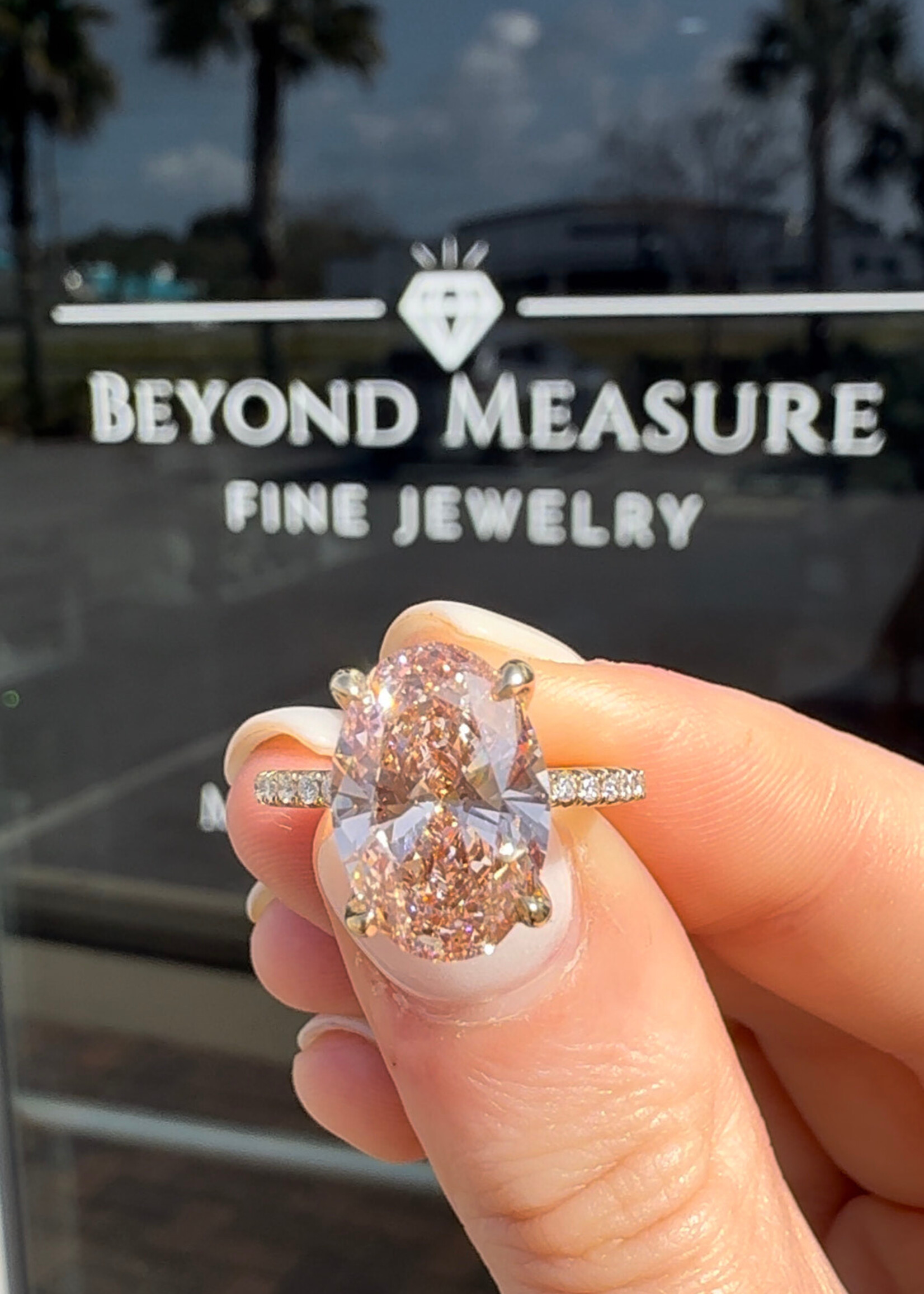 14kY 3.5ct Pink LabGrown Diamond Ring