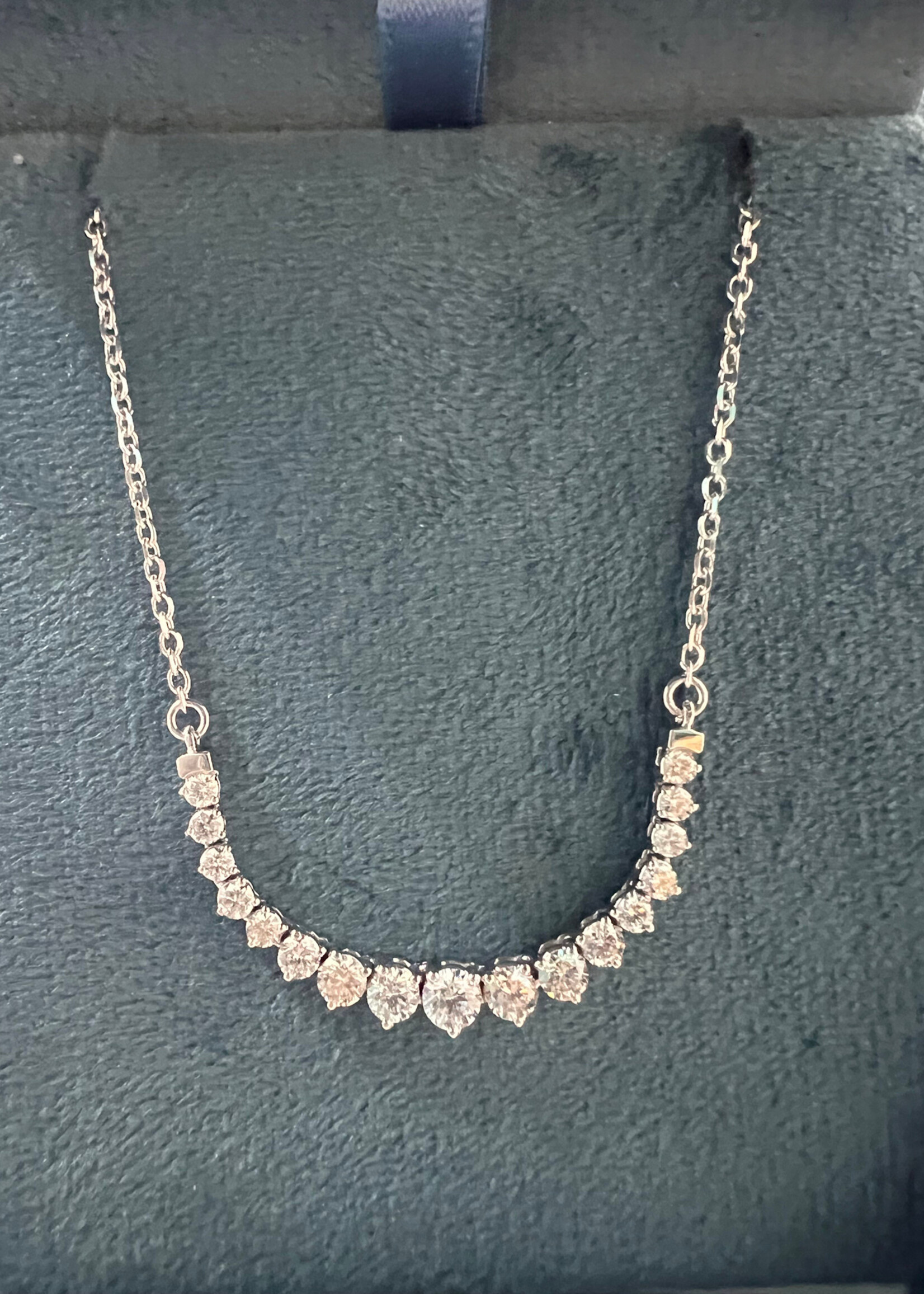 14kW 1.20ctw Natural Diamond "Smile Necklace"