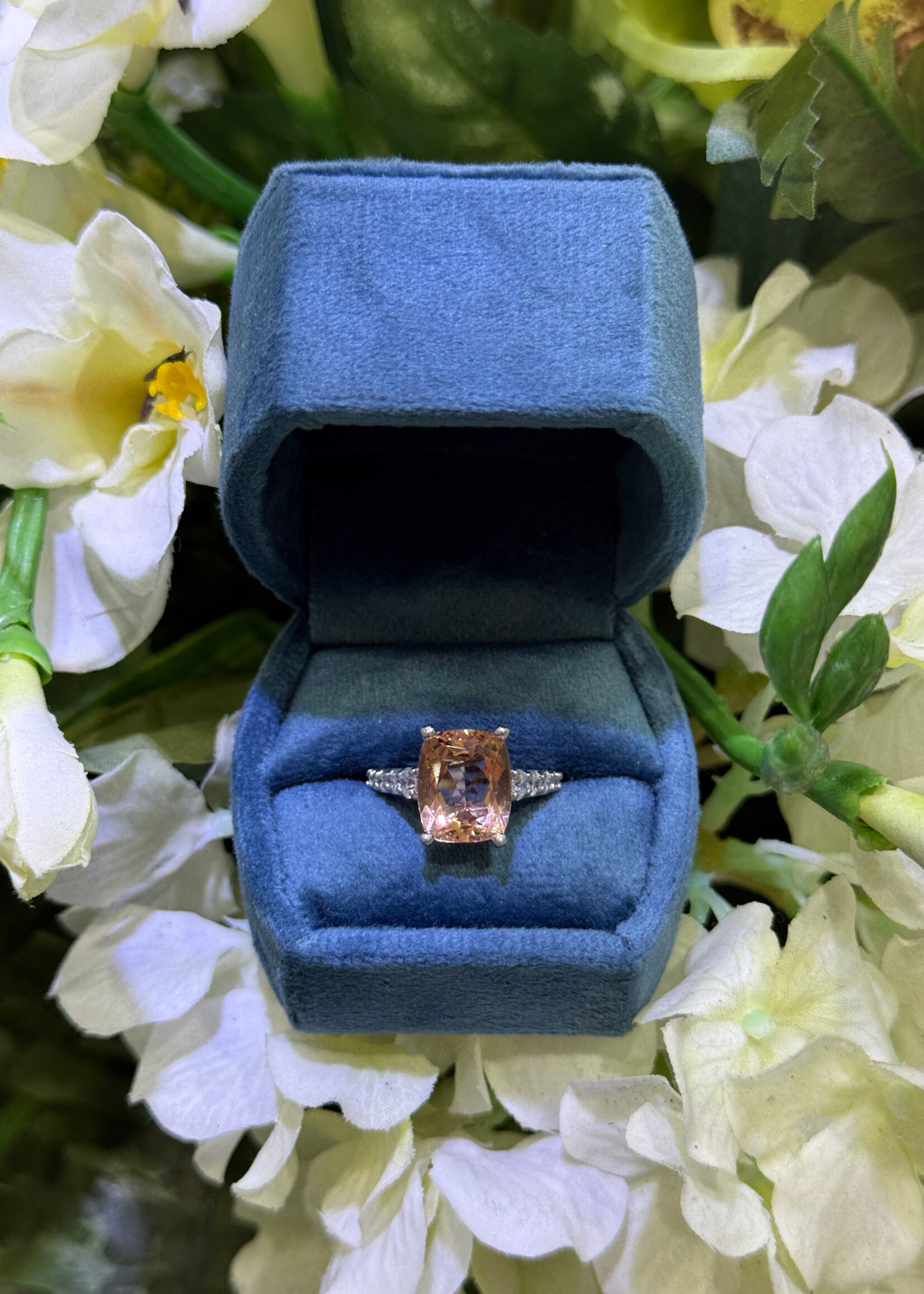 14kW 4.86ct Morganite + 1.40ctw Diamonds