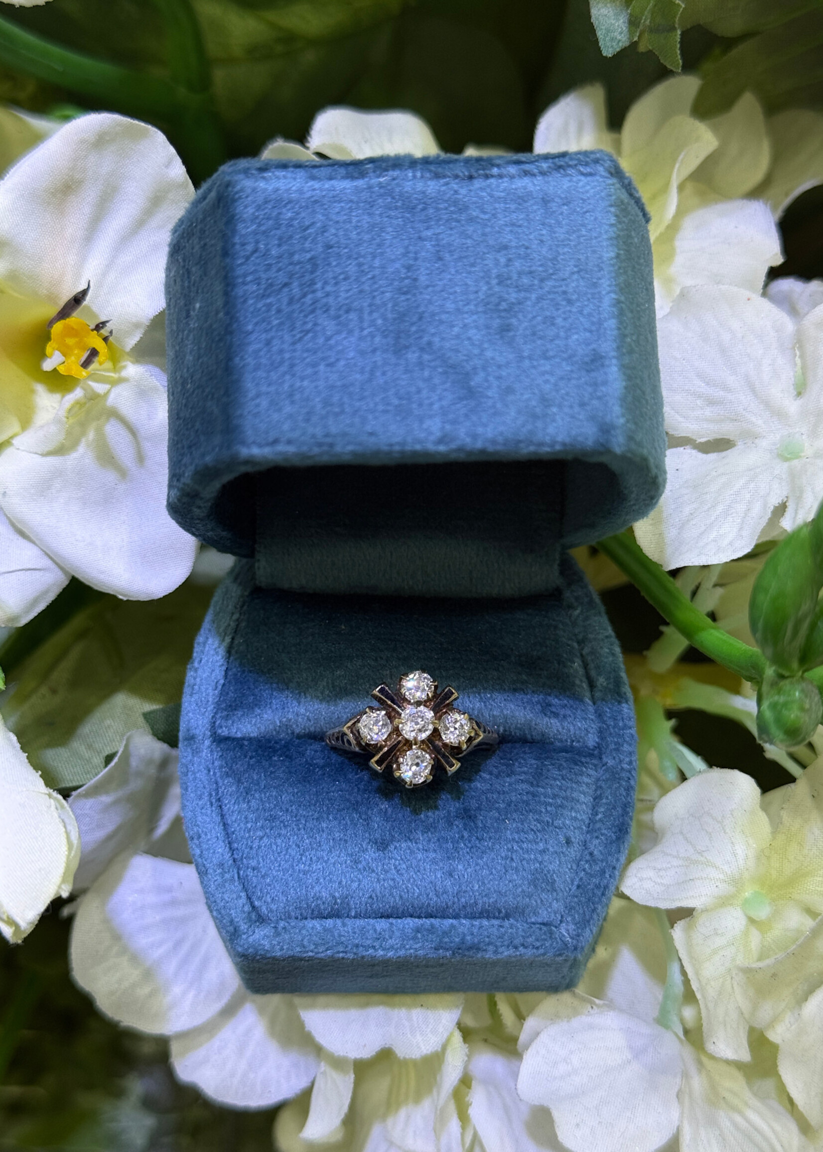 14k Vintage Ring with approximately 1.2carats of mine cut diamonds + black enamel accents