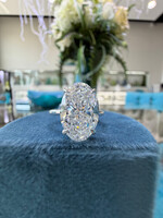 14k White Gold 4.01ct Oval Cut Labgrown diamond solitaire engagement ring. D,VS2 with hidden halo.