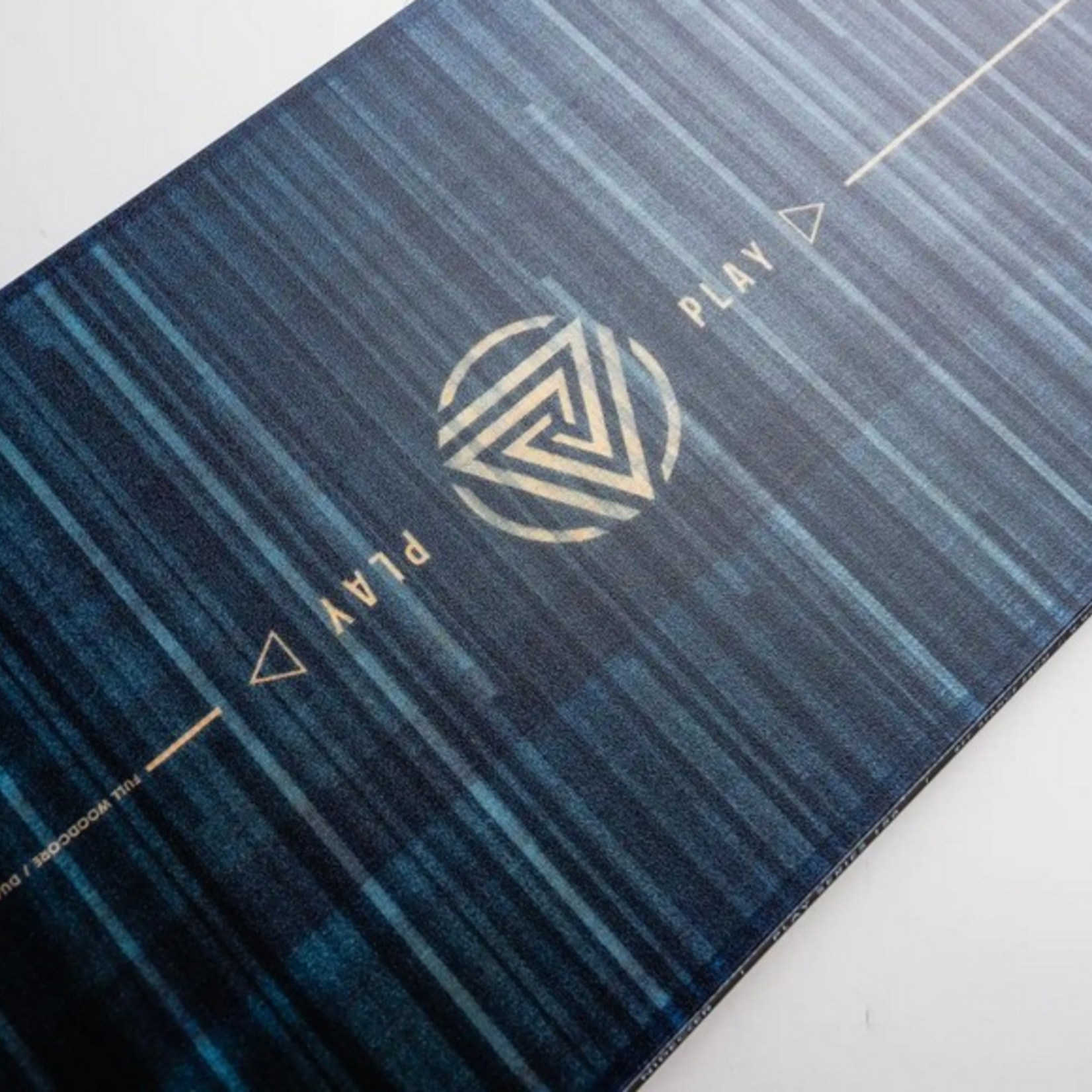 NIDECKER Men's Nidecker Play Snowboard 2026