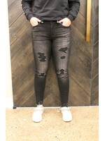 Mid-Rise Black Skinny