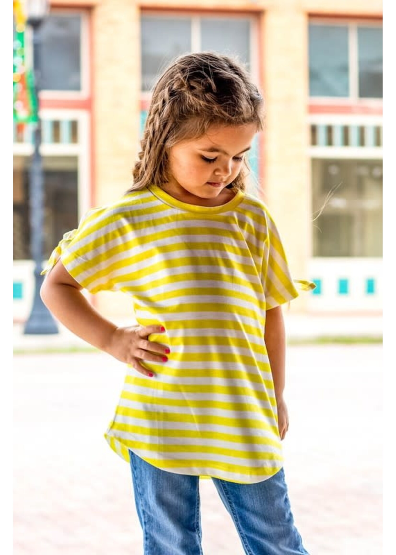 Tie Knot Short Sleeve Top