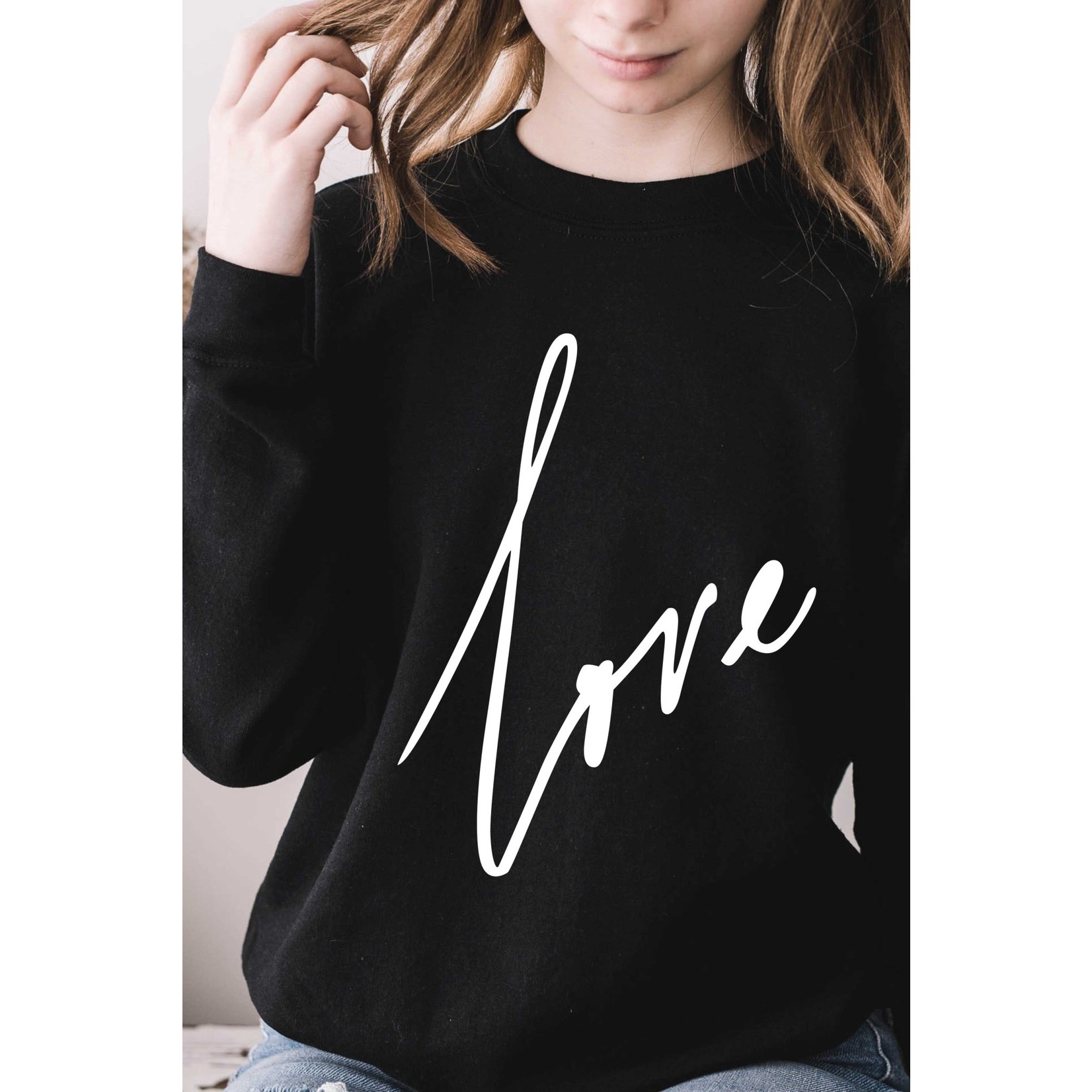 LOVE Graphic Sweatshirt