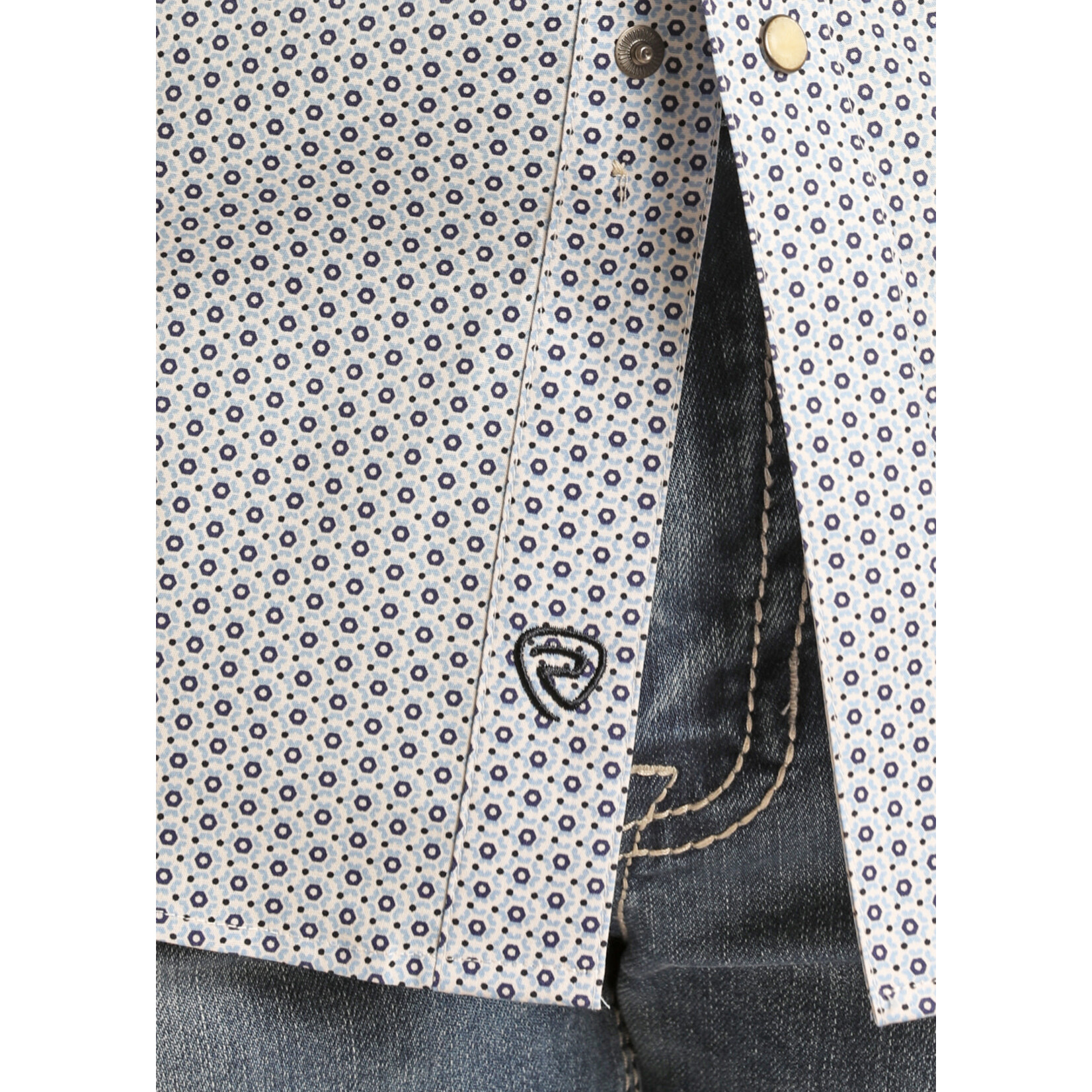 Short Sleeve Geo Woven Snap