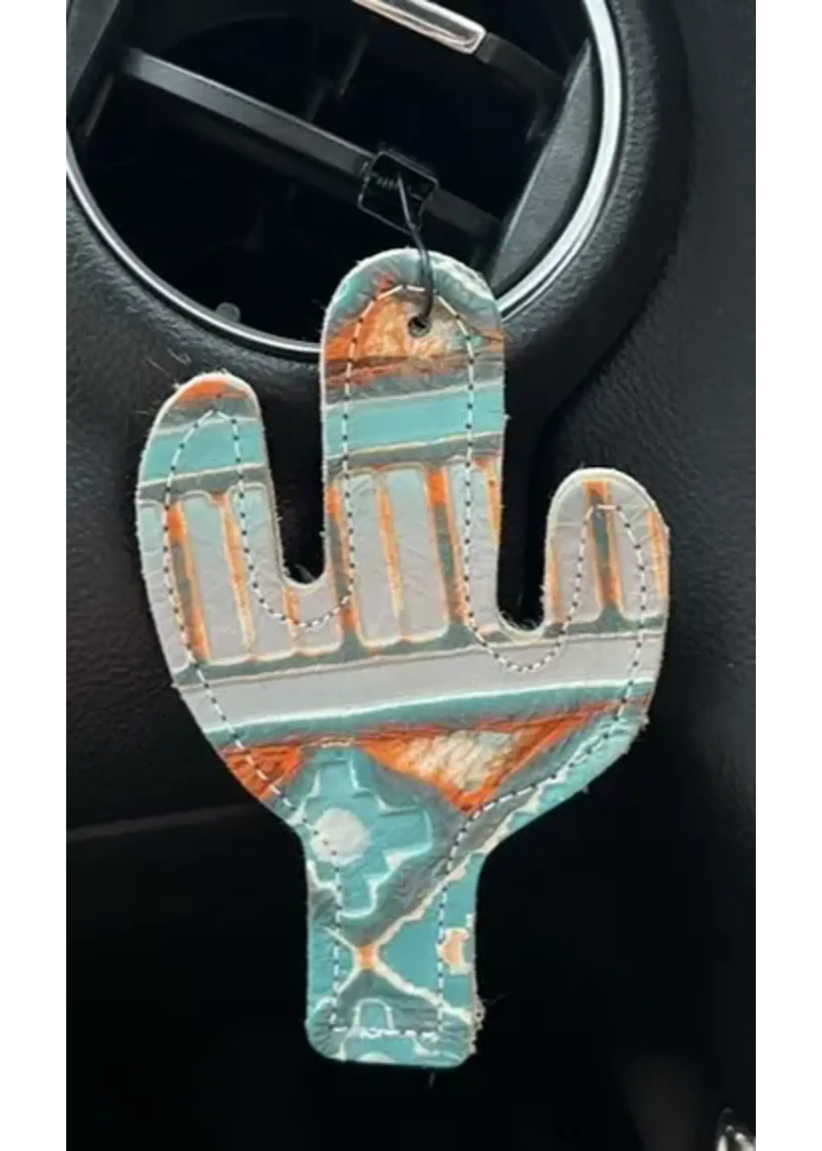 re SCENT it car charms (colors will vary)