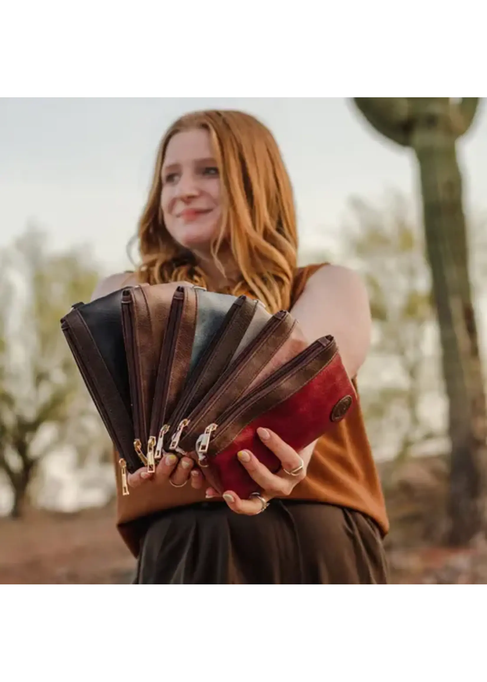 Catchy Clutch