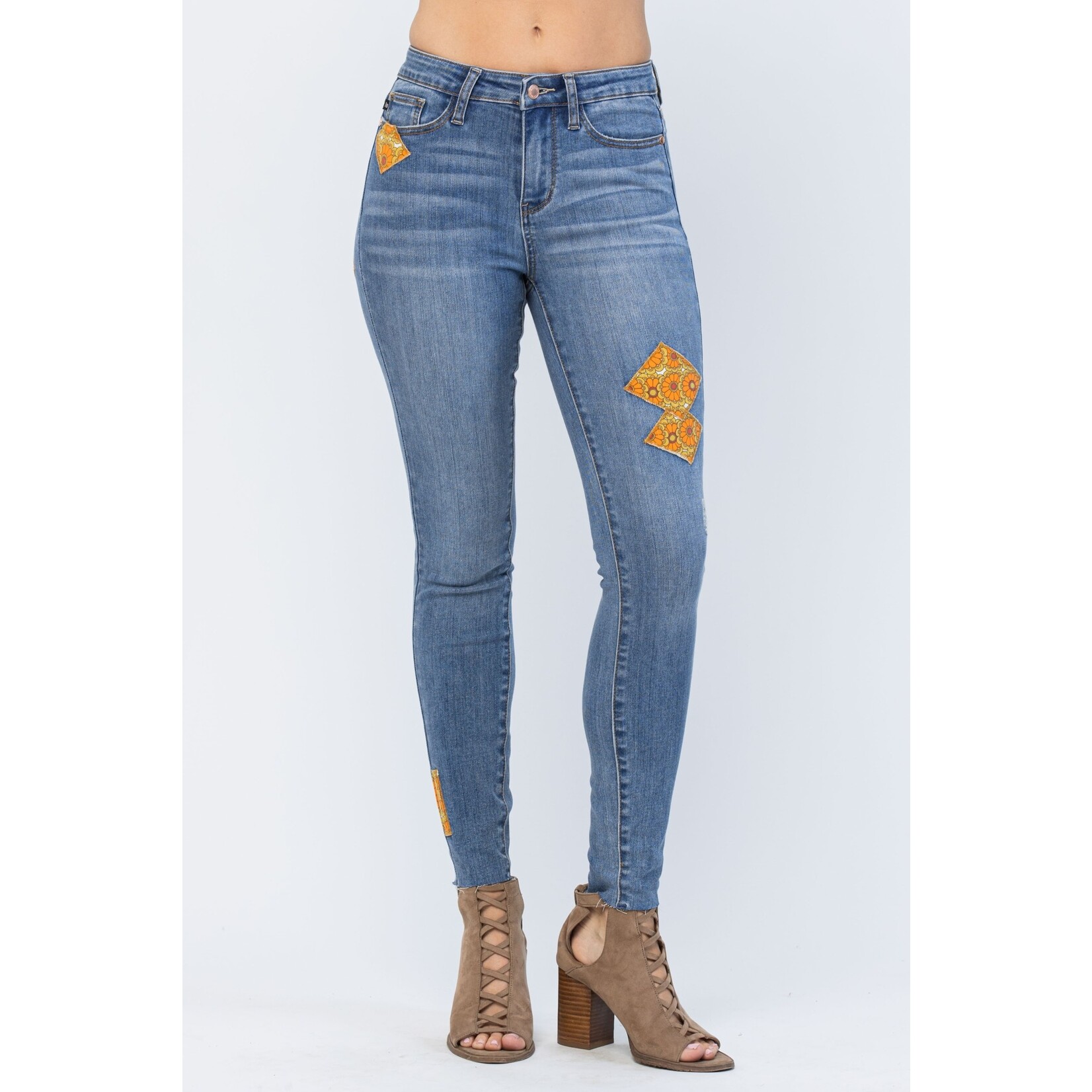 Donna Mid-Rise Skinny Shorts