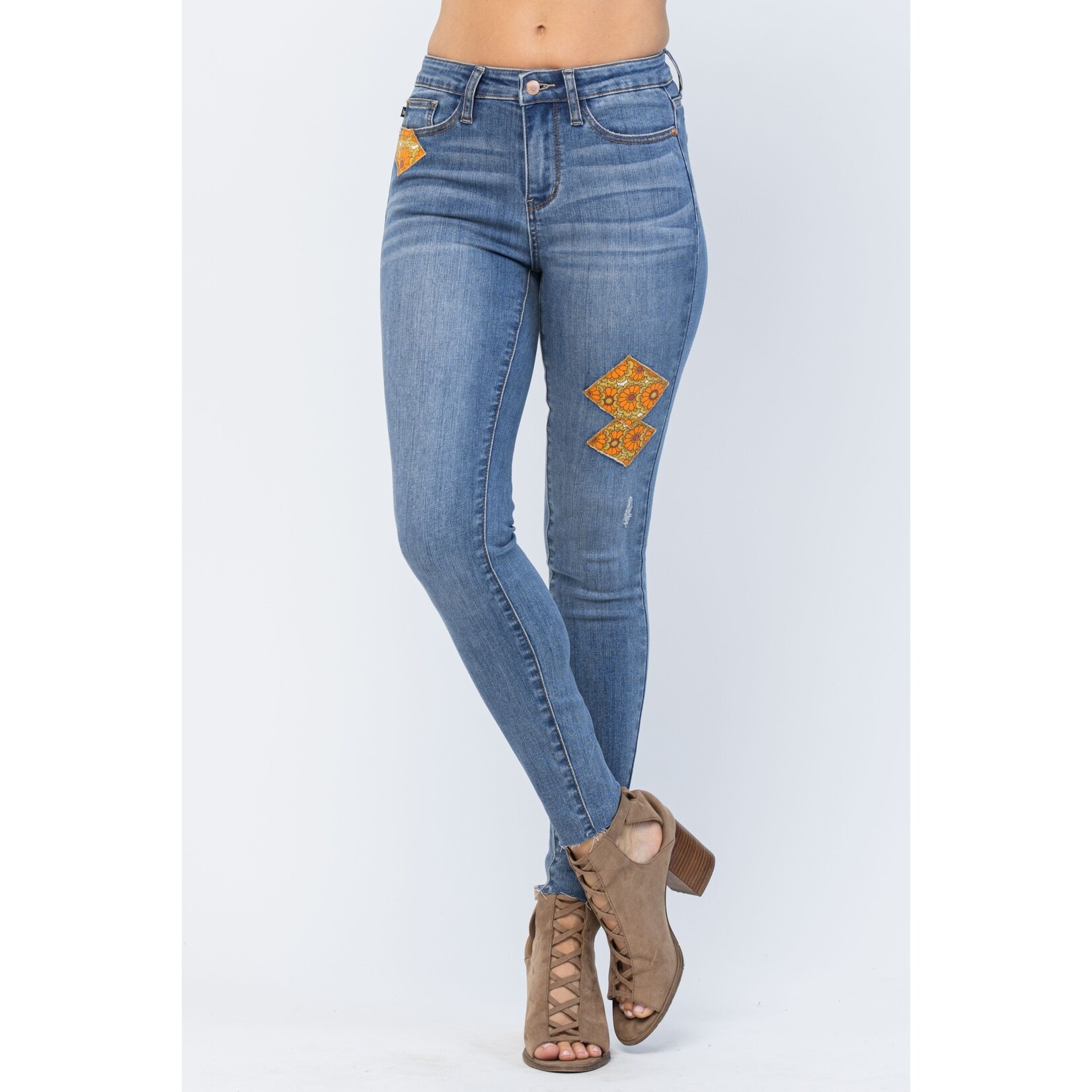 Donna Mid-Rise Skinny Shorts