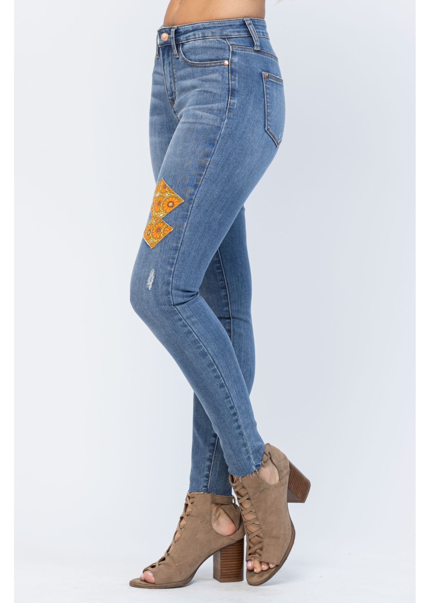 Donna Mid-Rise Skinny Shorts