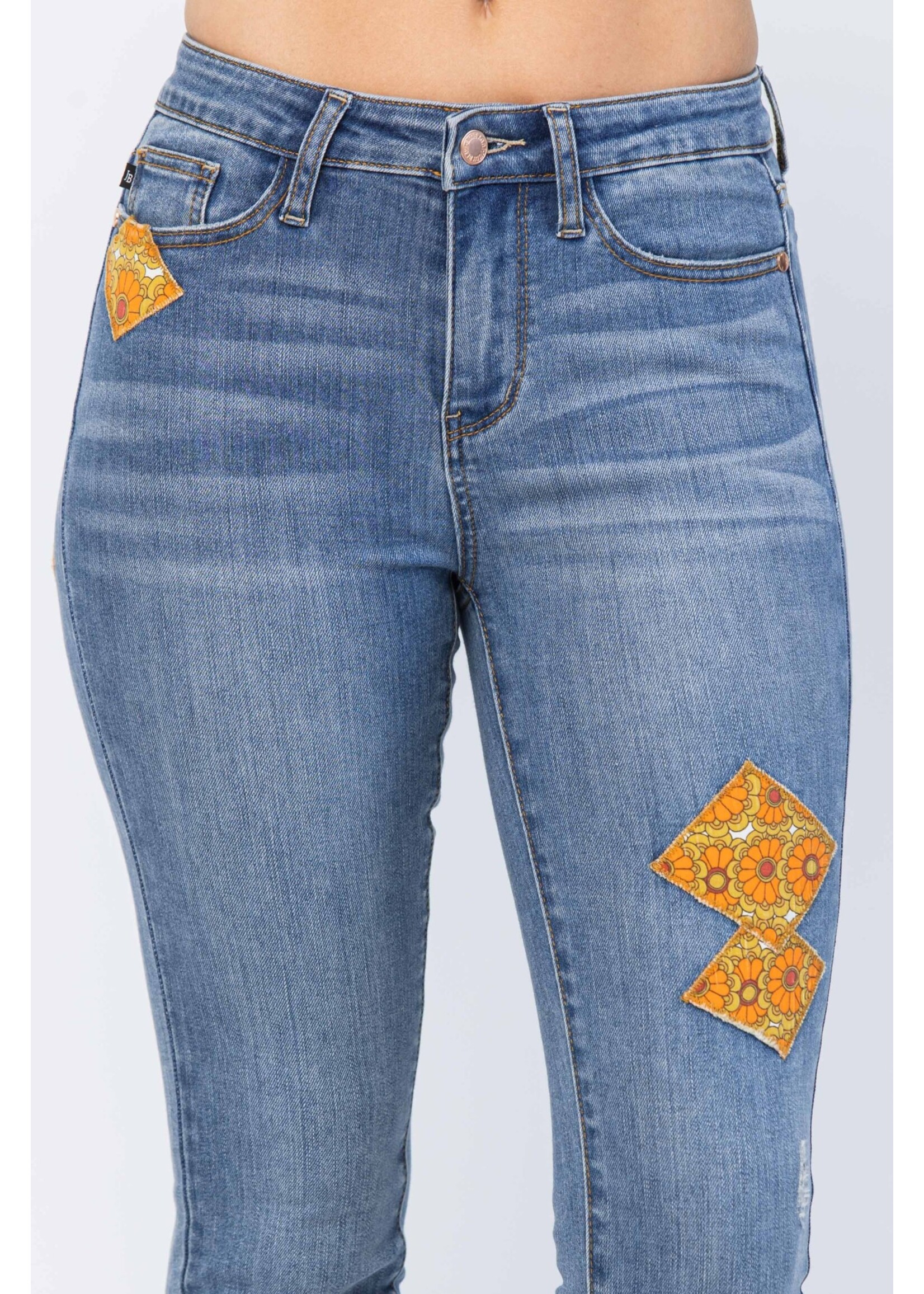 Donna Mid-Rise Skinny Shorts