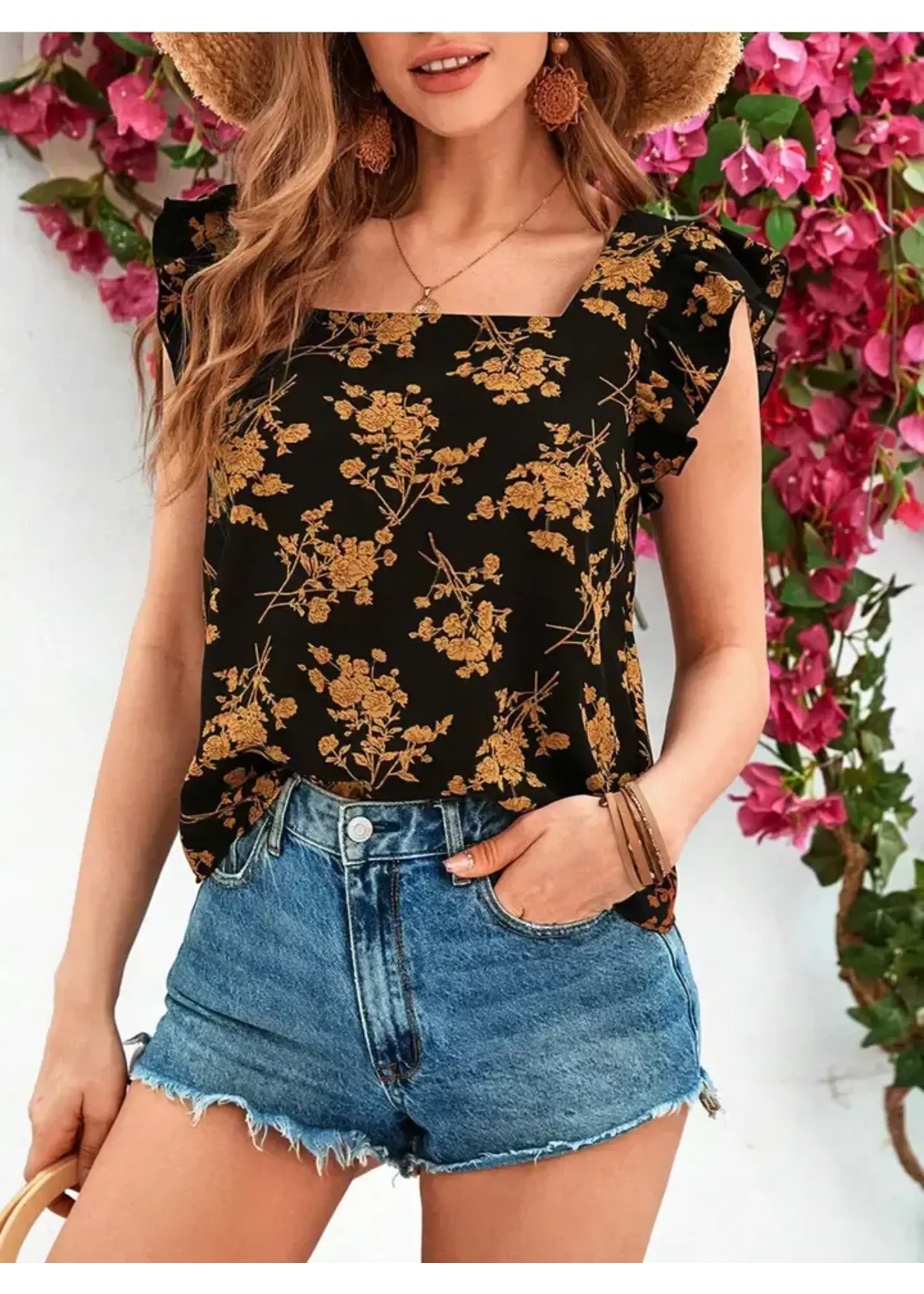 Printed Ruffled Short Sleeved Shirt