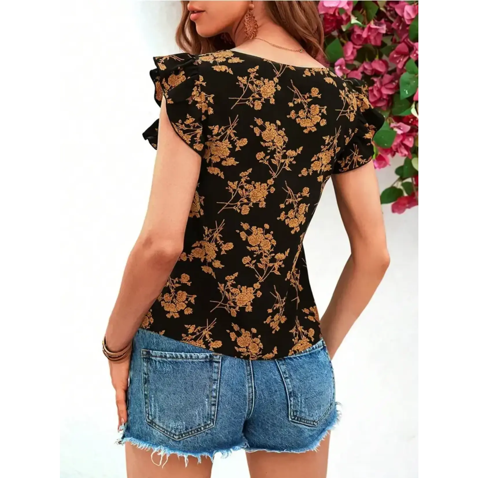 Printed Ruffled Short Sleeved Shirt