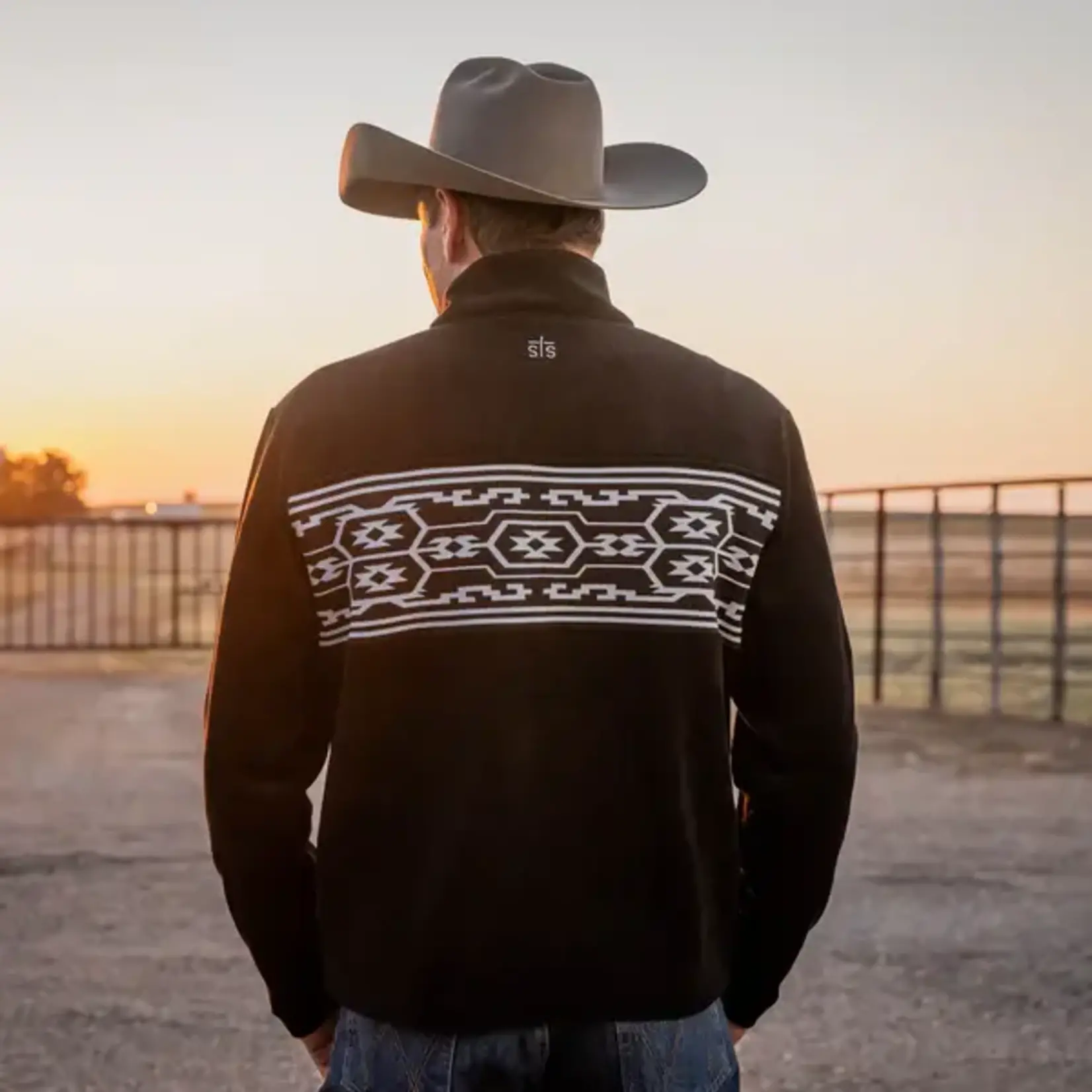 STS RANCHWEAR Men's Steamboat Sweater