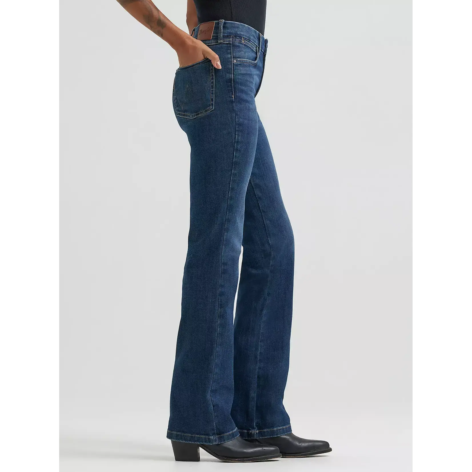 Wrangler Women's Wrangler Bespoke High Rise Bootcut Jean Lacey