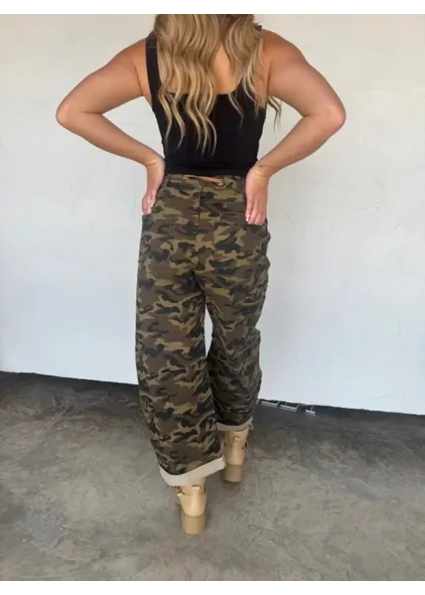 Camo Barrel Jeans