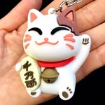 Maneki Lucky Cat Charm Keyring - 12021