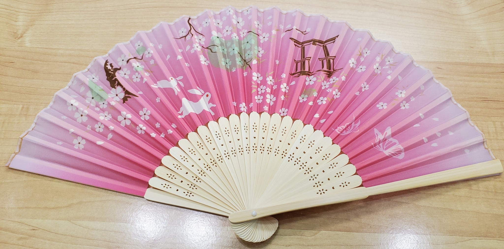 fan-9-poly-pink-sakura-rabbit-