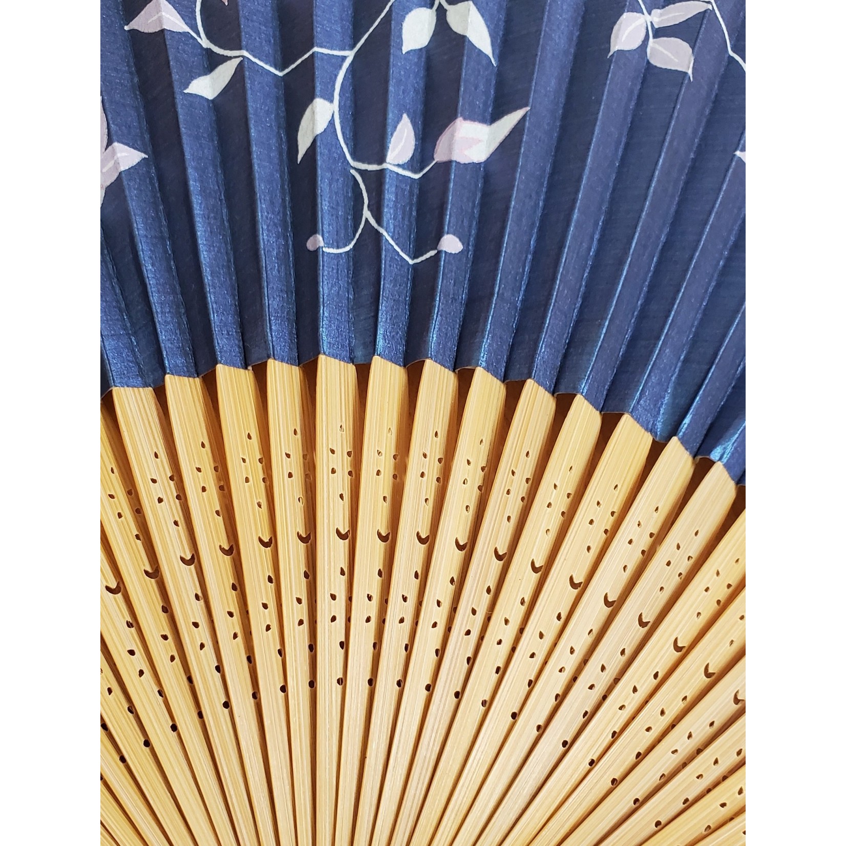 Suehirodo Fan - Hand Made Sensu Folding Fan - Tessen