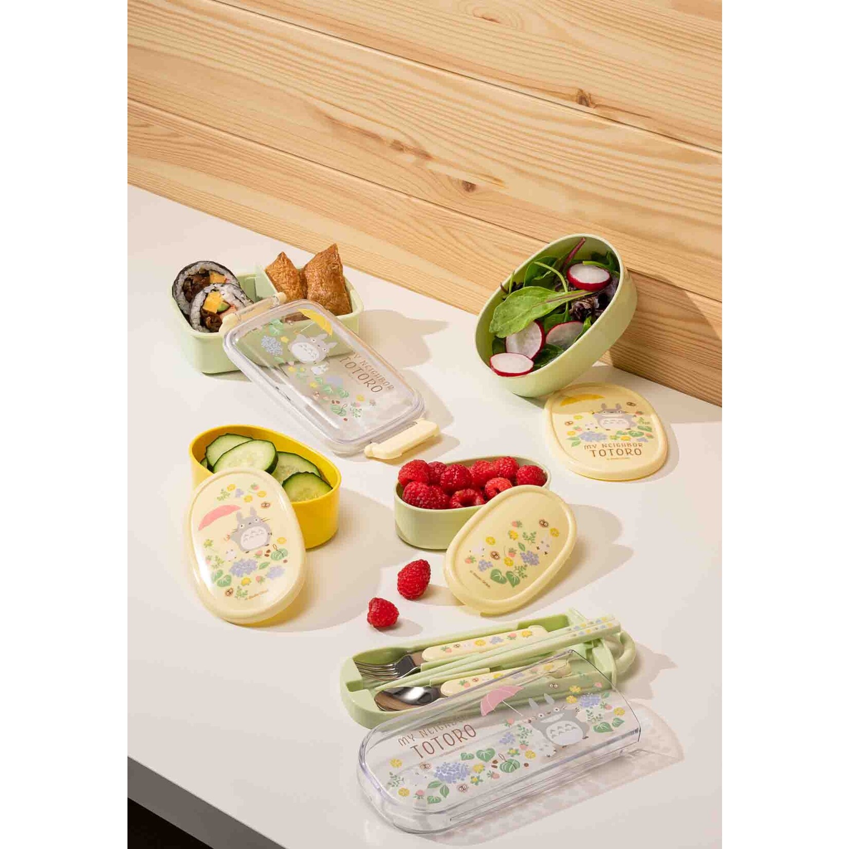 Skater Utensil Set - Totoro (Flower Field) SK-GHB-7285