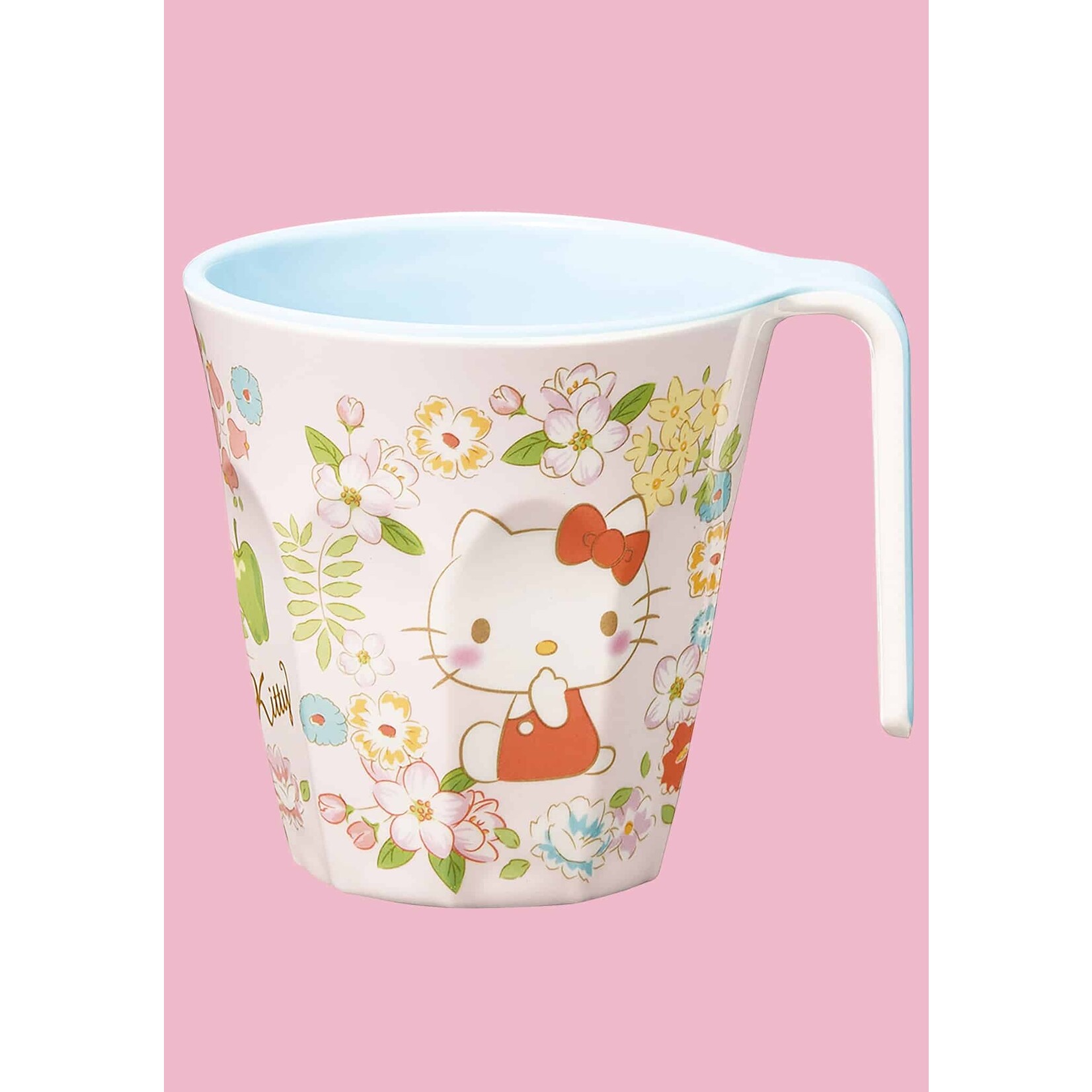 Hello Kitty glass cup – A Touch Of Style