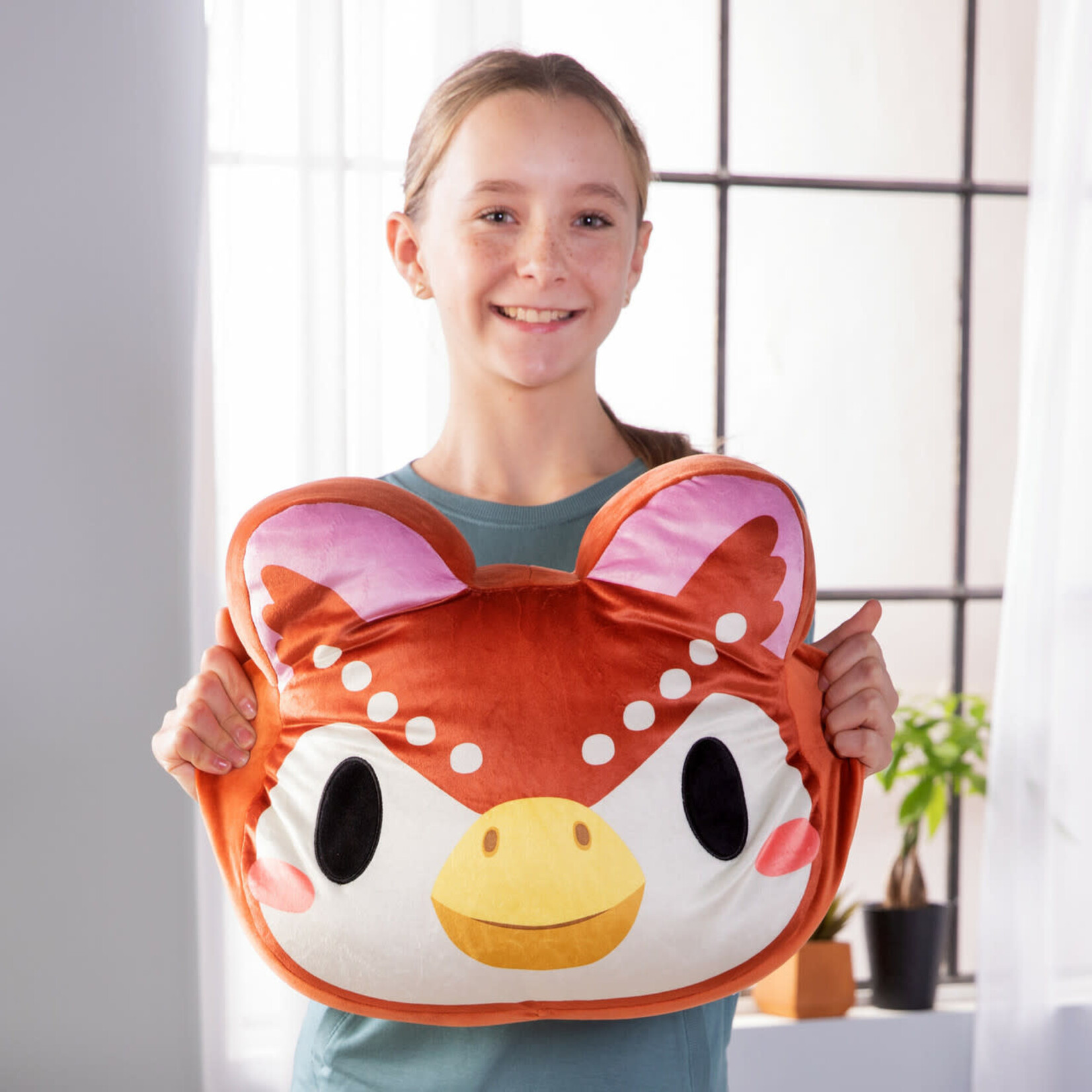 Club Mocchi-Mocchi- Animal Crossing™ Celeste Mega Plush Toy T12816