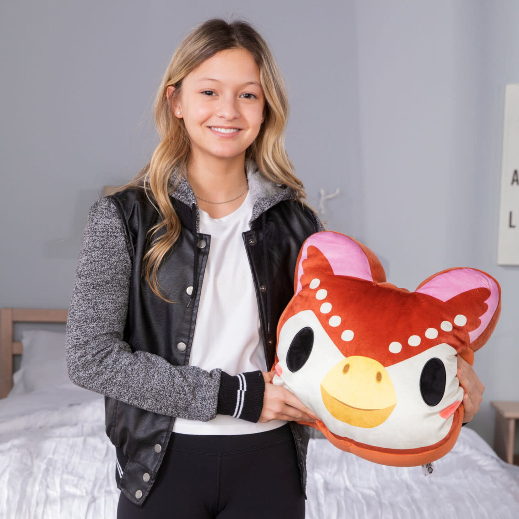 Club Mocchi-Mocchi- Animal Crossing™ Celeste Mega Plush Toy T12816