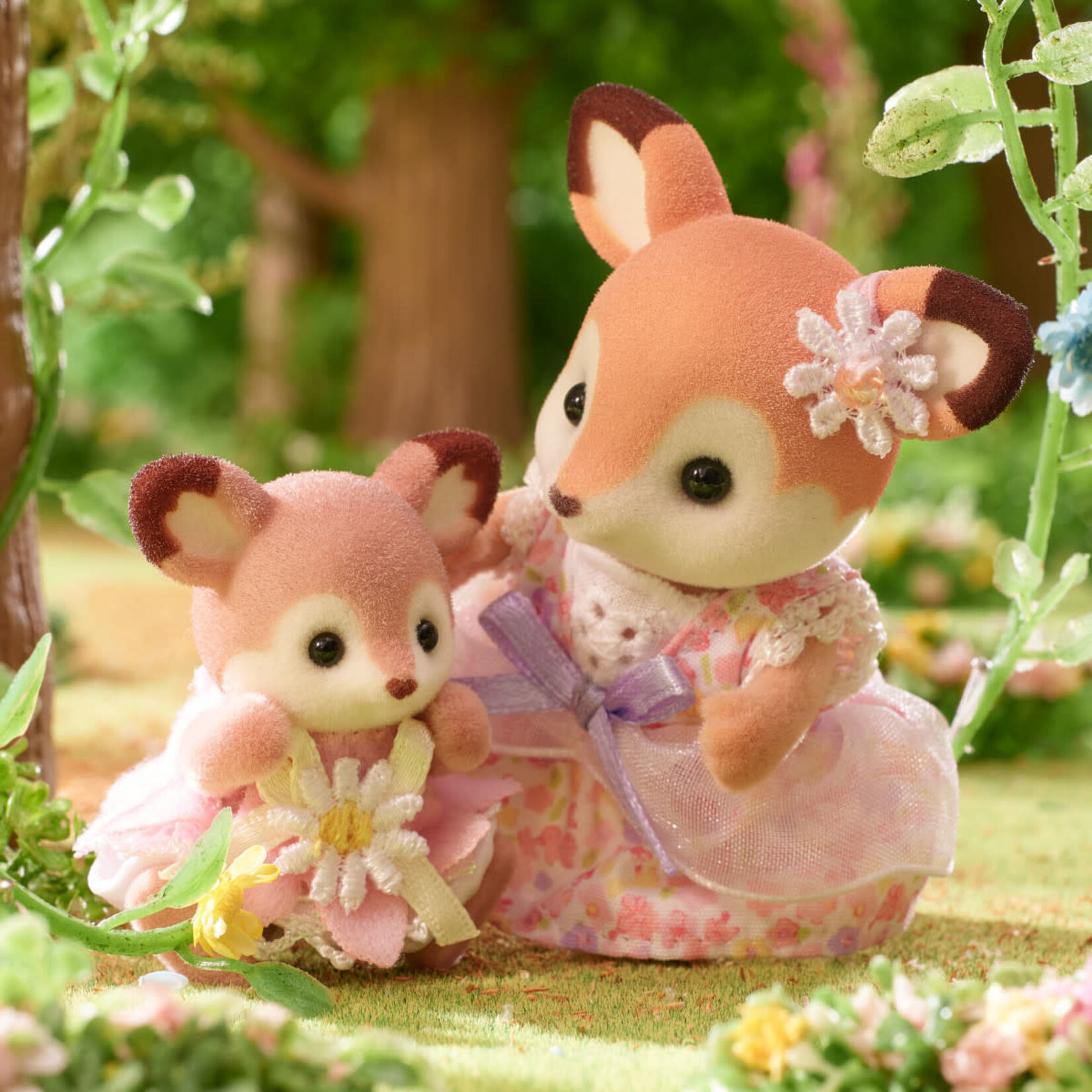 Calico Critters Calico Critters - Deer Babies - Floral Swing Set CC2209